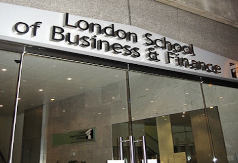 La London School of Business & Finance vince il Premio della Regina Elisabetta per l’Imprenditoria